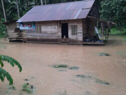 Banjir Kecamatan Kembowa: 78 KK Terdampak dan 1 Jembatan Putus