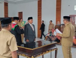 Lantik Kadis Dukcapil, Wakil Bupati Butur, Rahman Minta Pelayanan  Administrasi Kependudukan Dioptimalkan