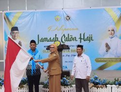 Pemkot Baubau Lepas  Keberangkatan 135 Jemaah Haji 