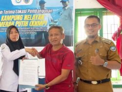 Pemkab Buton Selatan Serahkan Lokasi Pembangunan Kampung Nelayan 